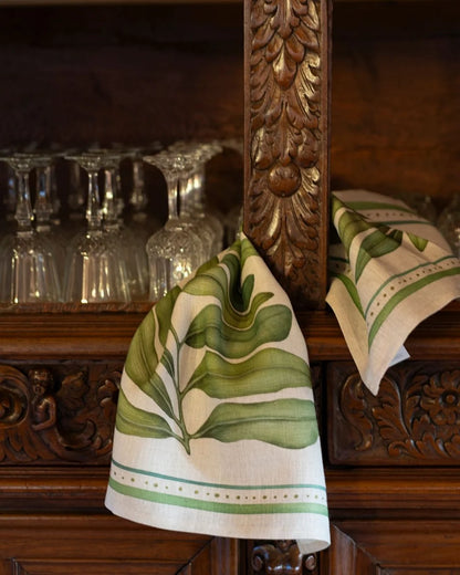 "Tamarindo Verde" Linen Towel